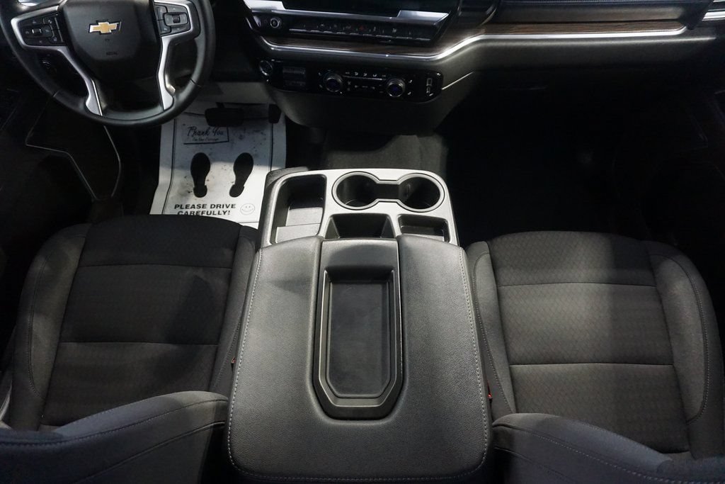 2025 Chevrolet Silverado 1500 LT - Photo 30