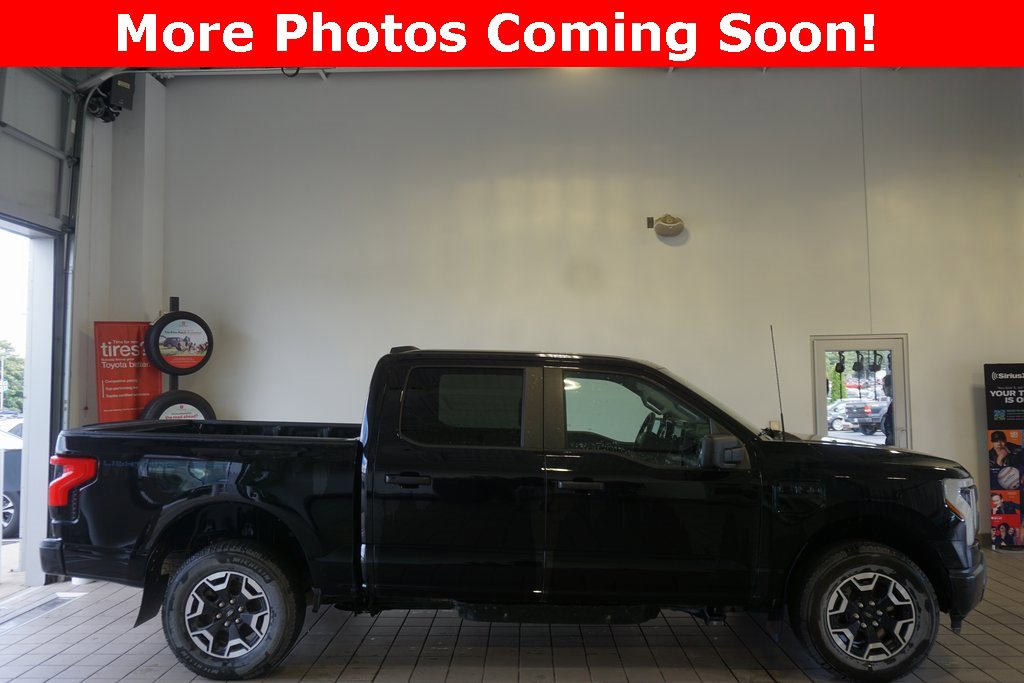 Used 2023 Ford F-150 Lightning Pro with VIN 1FTVW1EL5PWG57512 for sale in Springfield, MI