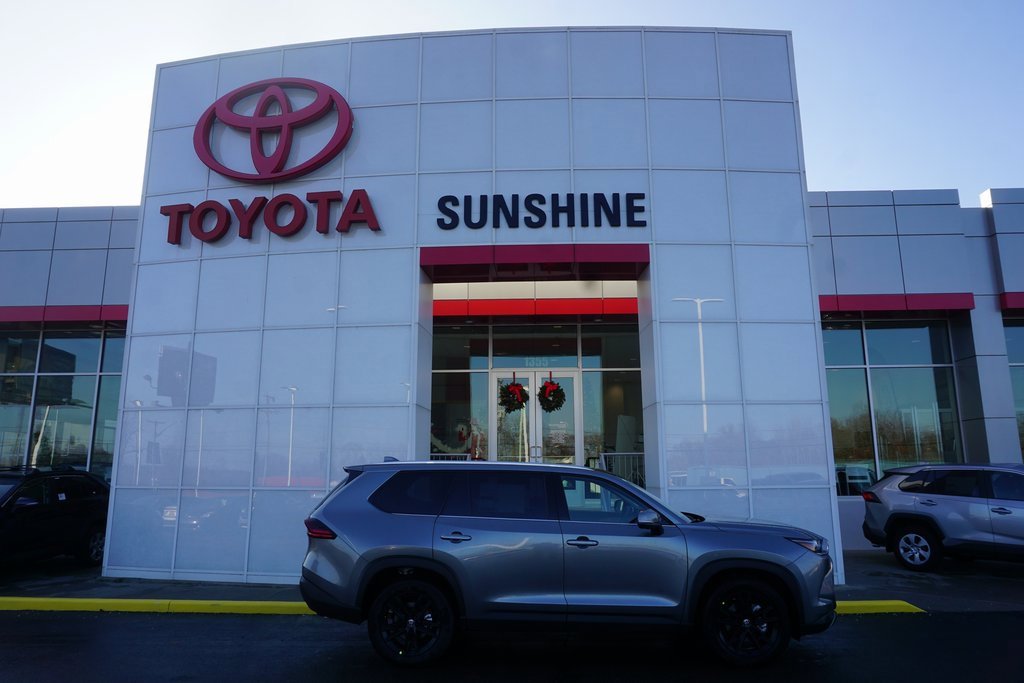 2026 Toyota Grand Highlander Platinum's photo