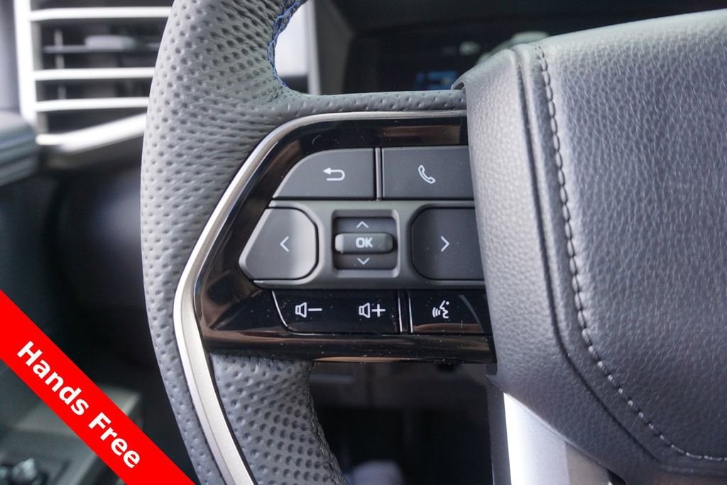 New 2026 Toyota Tundra Platinum PLATINUM CREWMAX 5.5