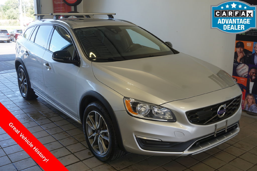 Used 2018 Volvo V60 Base with VIN YV440MWK6J2047988 for sale in Springfield, MI