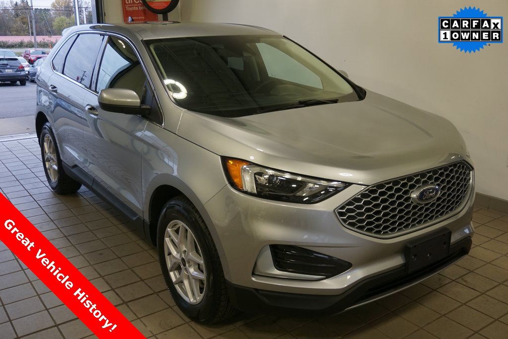 2023 Ford Edge SEL's photo