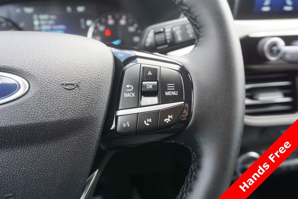 Used 2022 Ford Escape SE Hybrid SUV