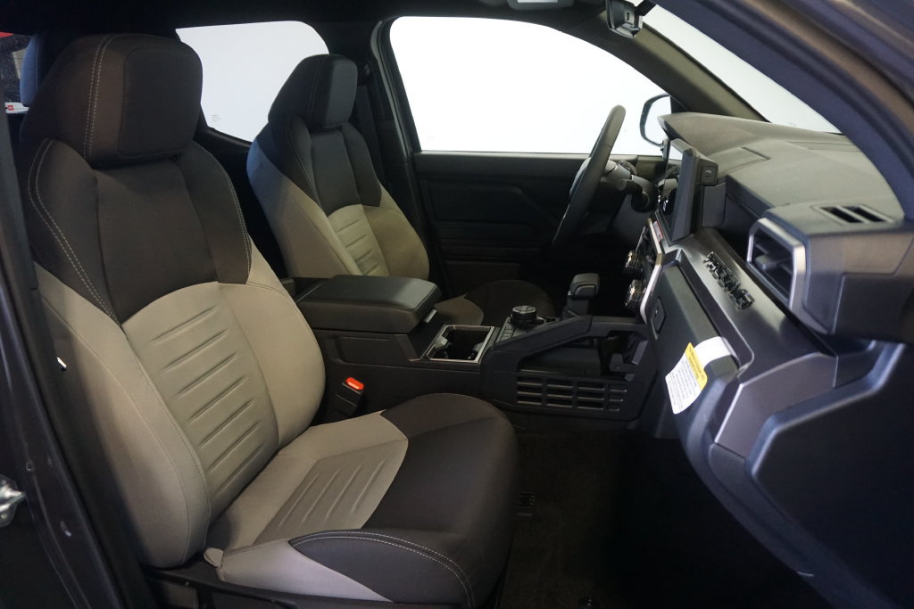 2026 Toyota Tacoma TRD Off Road - Photo 23