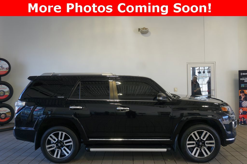 2019 Toyota 4Runner Limited photo 2