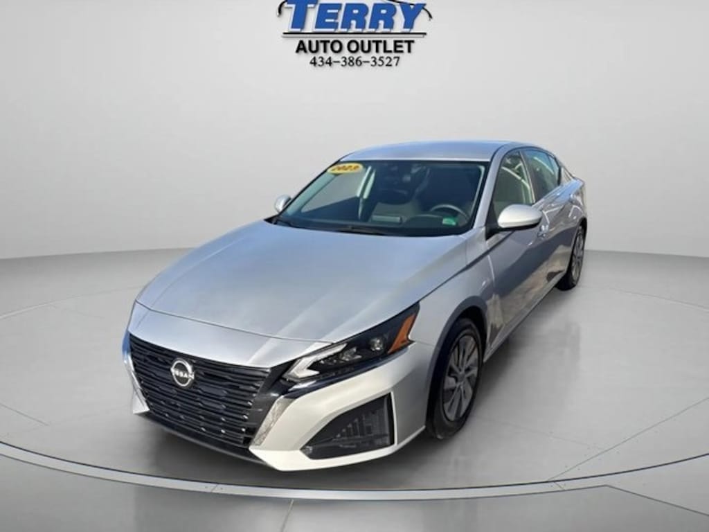 Used 2023 Nissan Altima 2.5 S Sedan