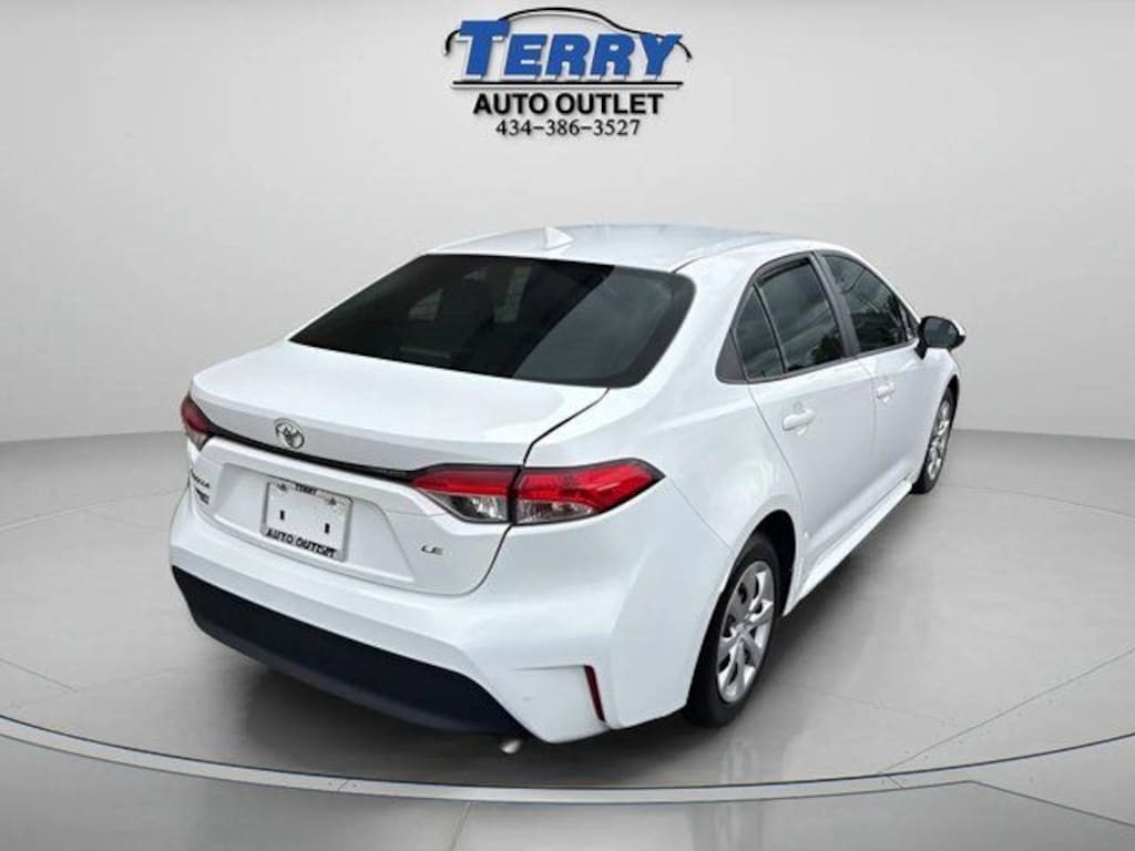 Used 2023 Toyota Corolla LE Sedan