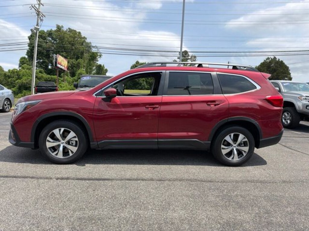 Used 2025 Subaru Ascent Premium SUV