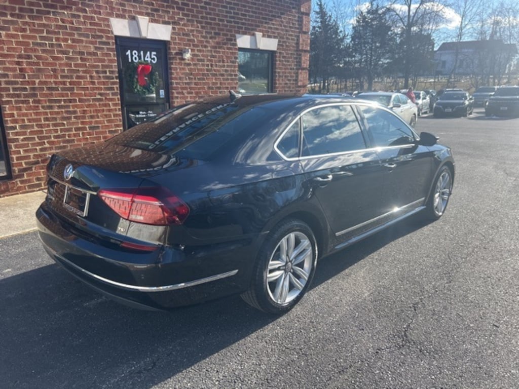 Used 2017 Volkswagen Passat SEL Premium Sedan