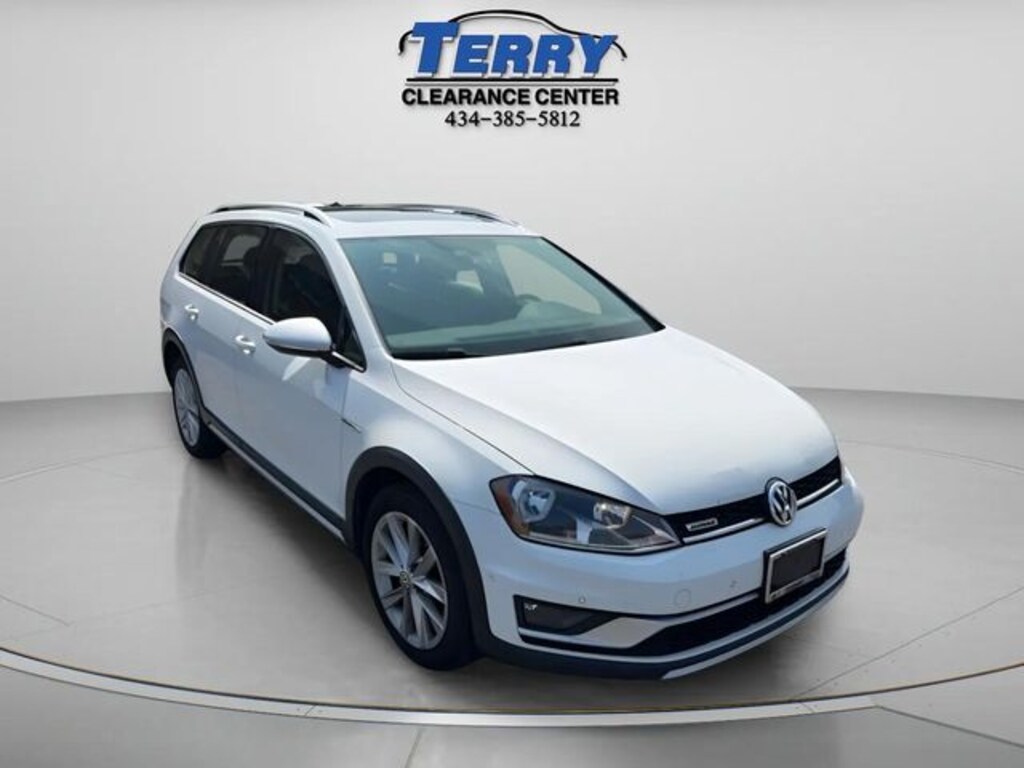 Used 2017 Volkswagen Golf Alltrack TSI SE Wagon