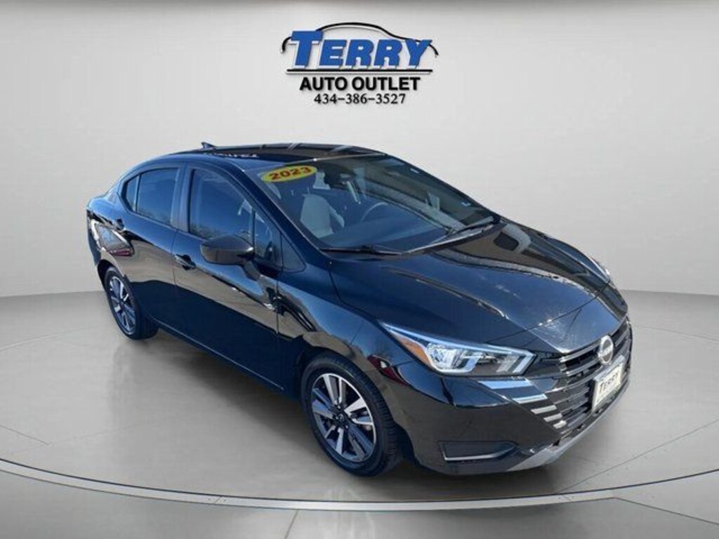 Used 2023 Nissan Versa 1.6 SV Sedan