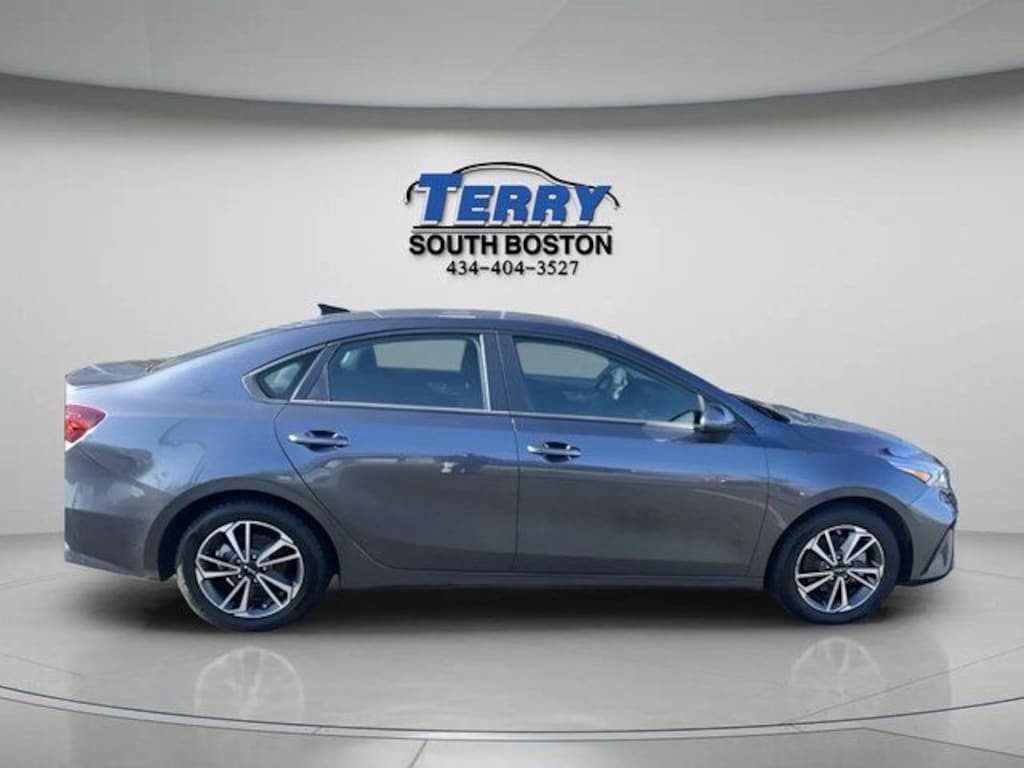 Used 2023 Kia Forte LXS Sedan