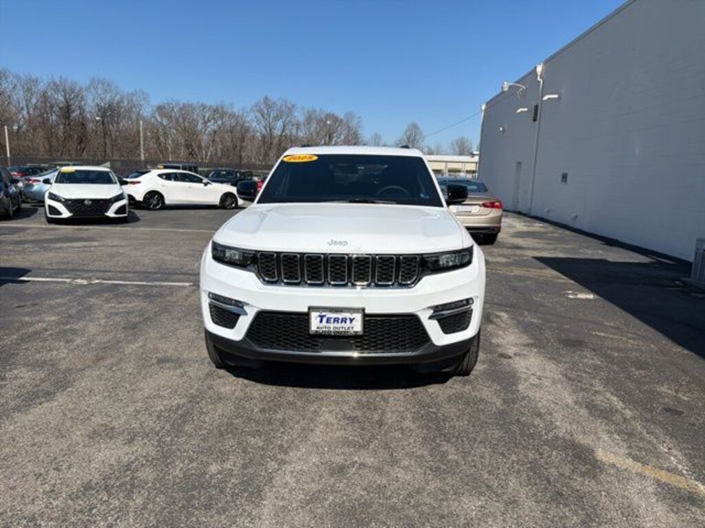 Used 2025 Jeep Grand Cherokee Limited SUV