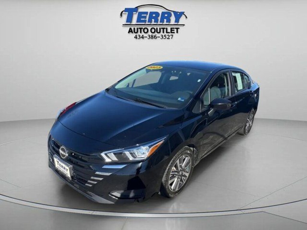 Used 2023 Nissan Versa 1.6 SV Sedan