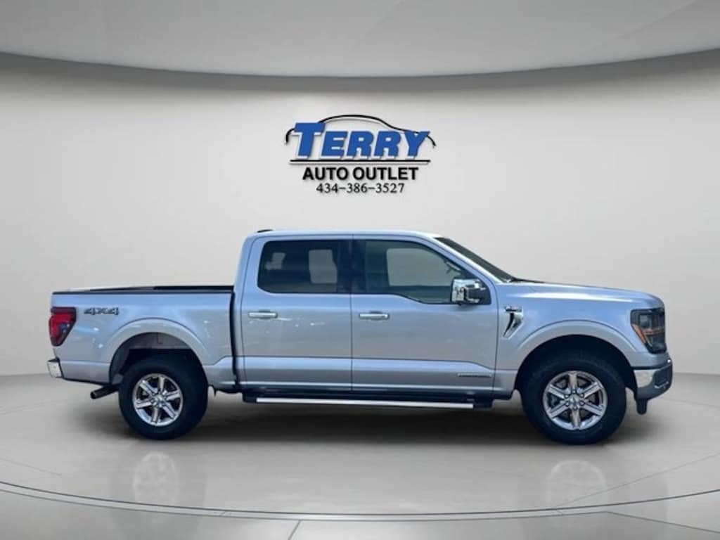 Used 2024 Ford F-150 XLT Truck