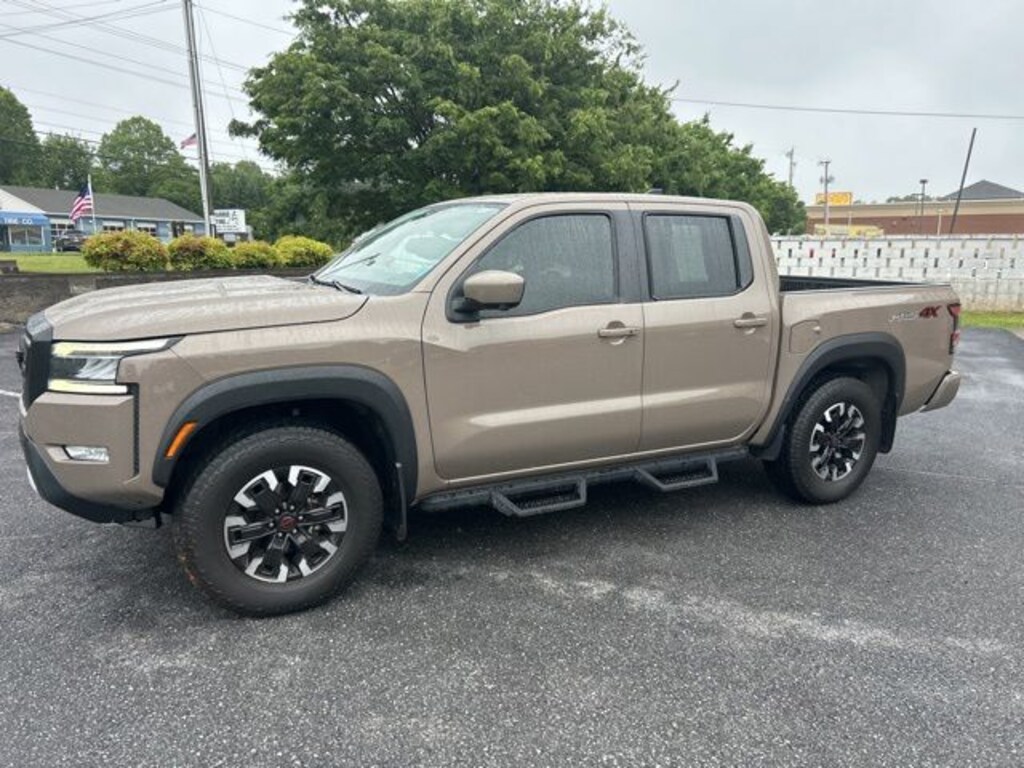 Used 2023 Nissan Frontier PRO-4X Truck
