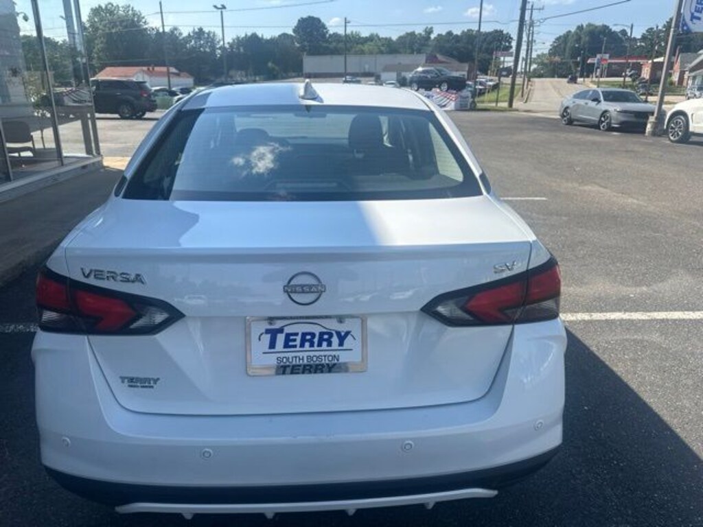 Used 2023 Nissan Versa 1.6 SV Sedan
