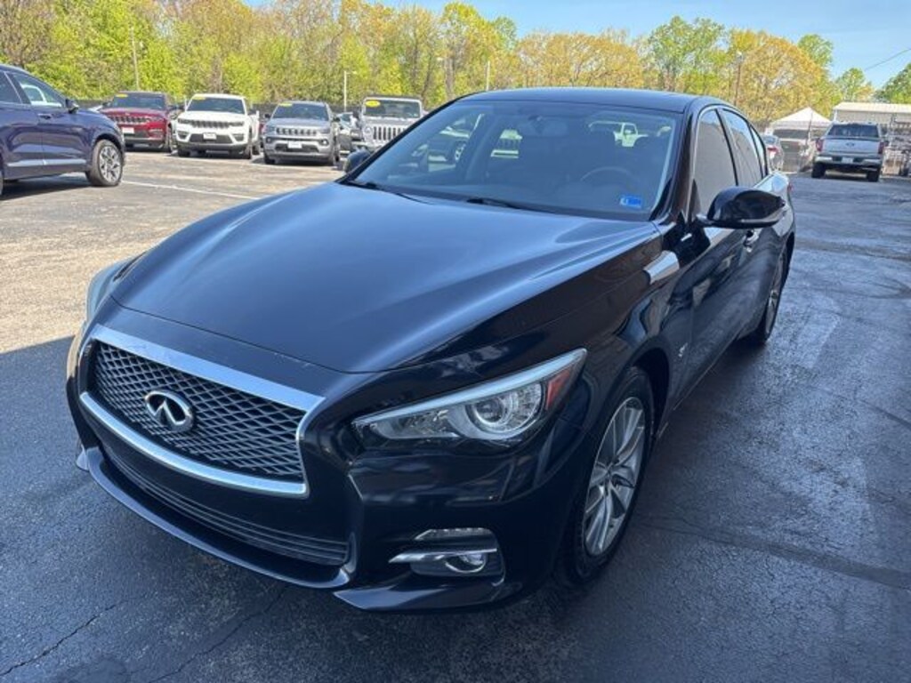 Used 2017 INFINITI Q50 3.0t Premium Sedan