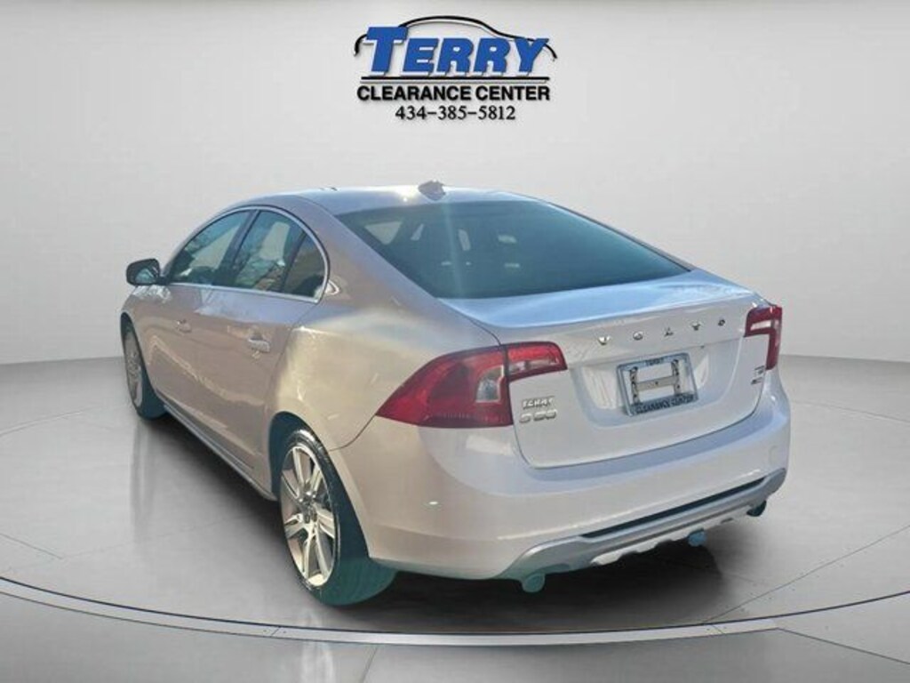 Used 2012 Volvo S60 T6 Sedan