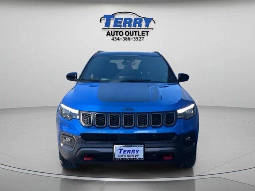 Used 2025 Jeep Compass Trailhawk SUV