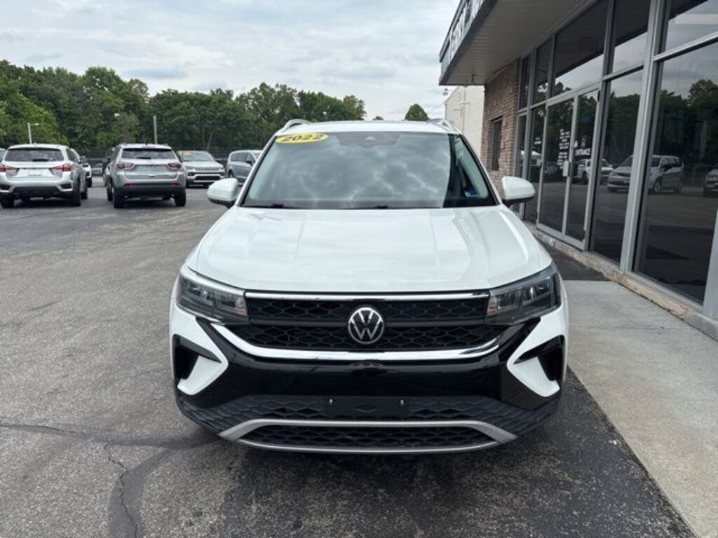 Used 2022 Volkswagen Taos 1.5T SE SUV