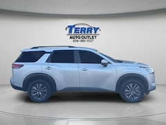Used 2022 Nissan Pathfinder SV SUV for sale