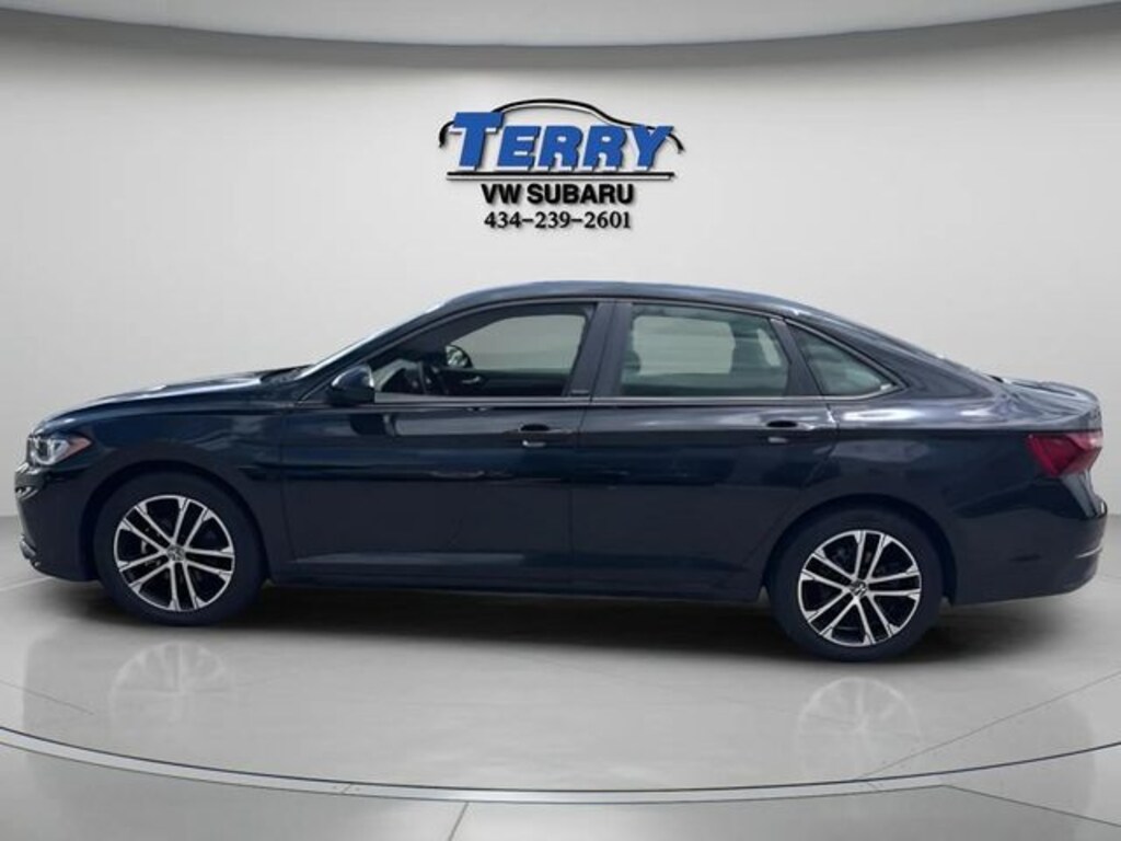 Used 2025 Volkswagen Jetta 1.5T Sport Sedan