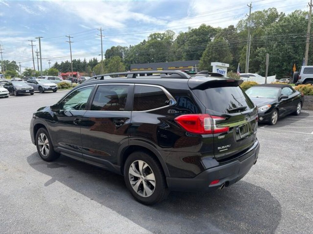 Used 2024 Subaru Ascent Premium SUV