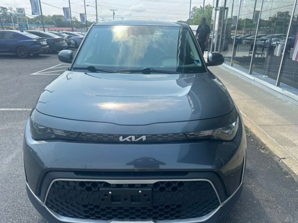 Used 2024 Kia Soul LX Hatchback
