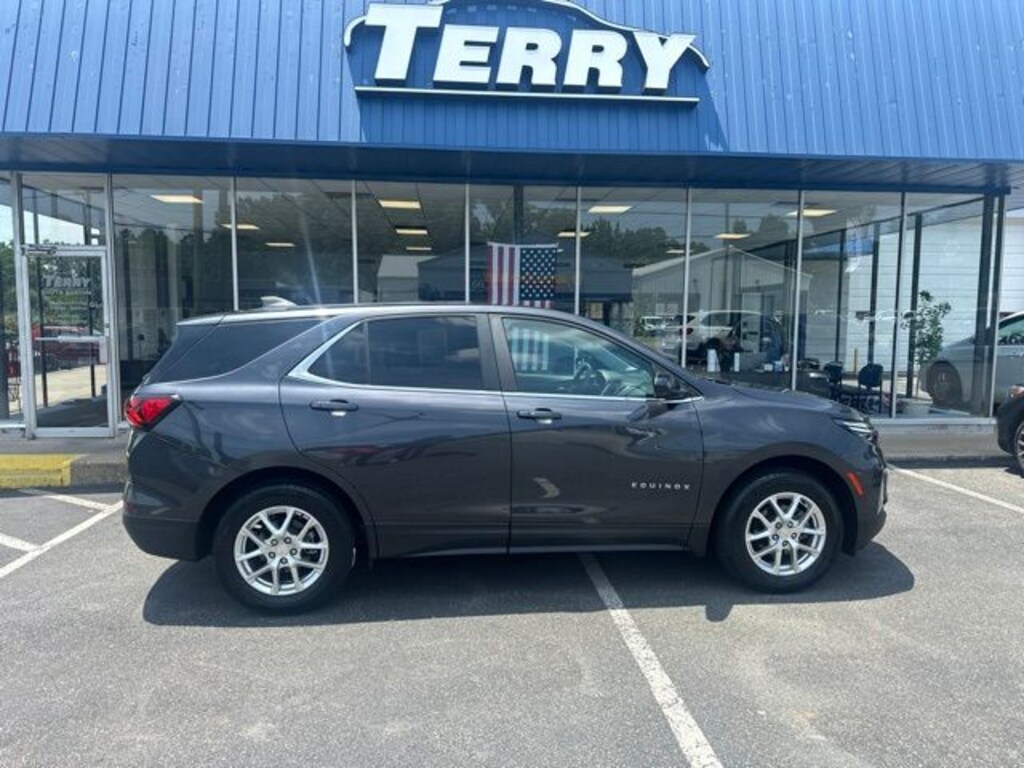 Used 2022 Chevrolet Equinox LT SUV