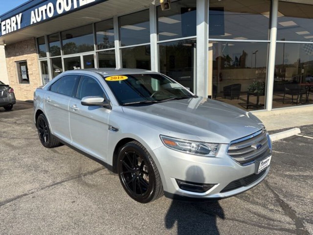 Used 2018 Ford Taurus SEL Sedan