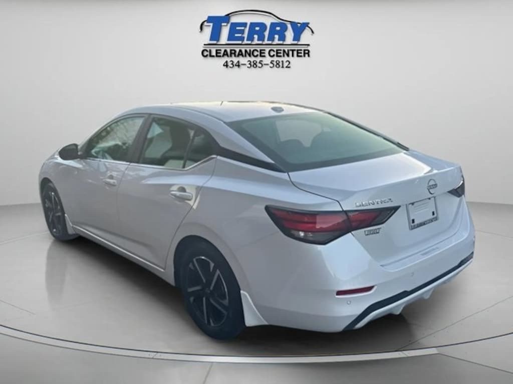 Used 2024 Nissan Sentra SV Sedan
