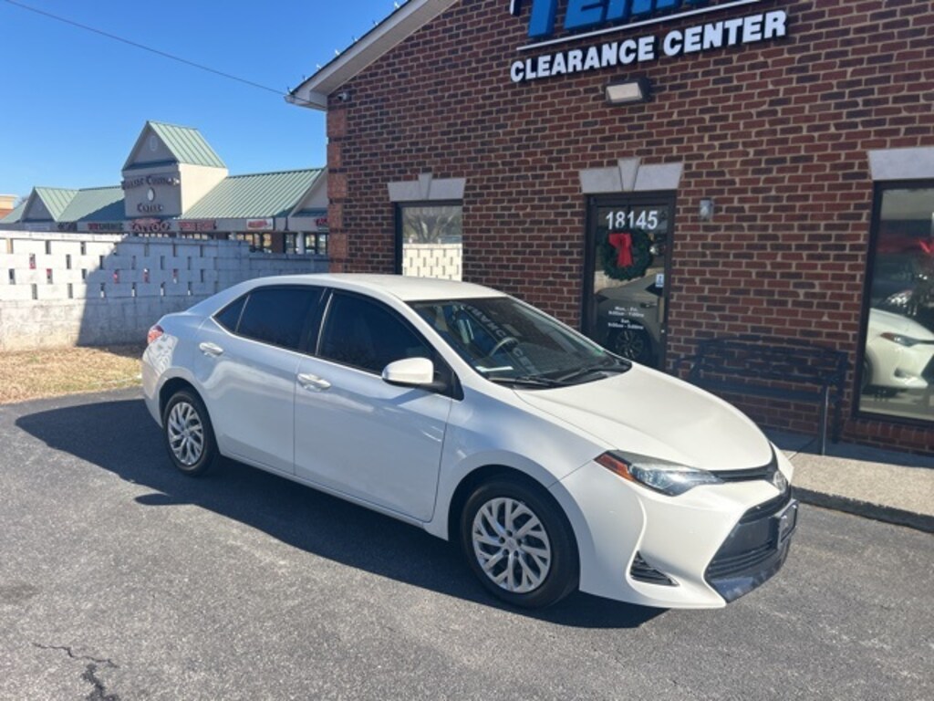 Used 2019 Toyota Corolla LE Sedan
