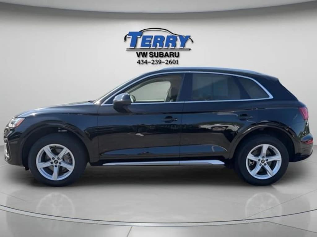 Used 2023 Audi Q5 40 Premium SUV
