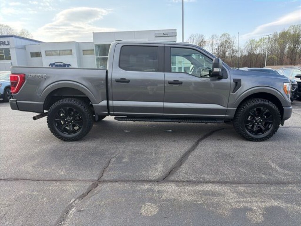 Used 2022 Ford F-150 XL Truck