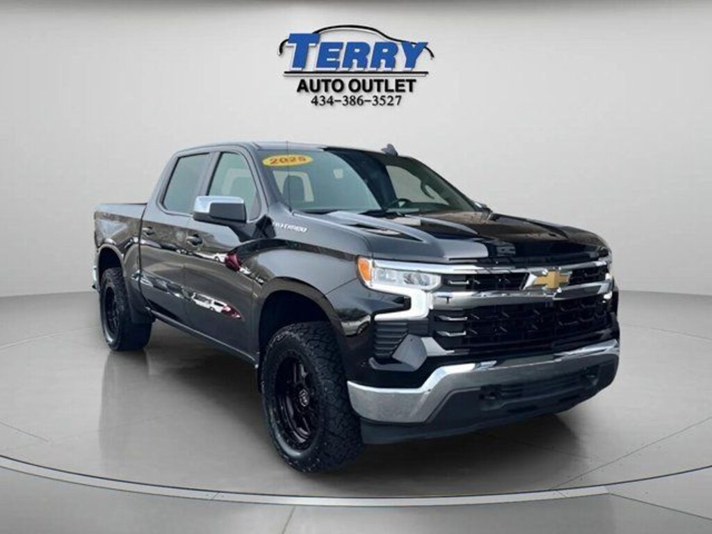 Used 2025 Chevrolet Silverado 1500 LT Truck