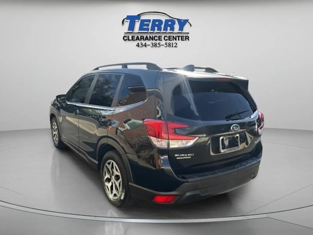 Used 2021 Subaru Forester Premium SUV