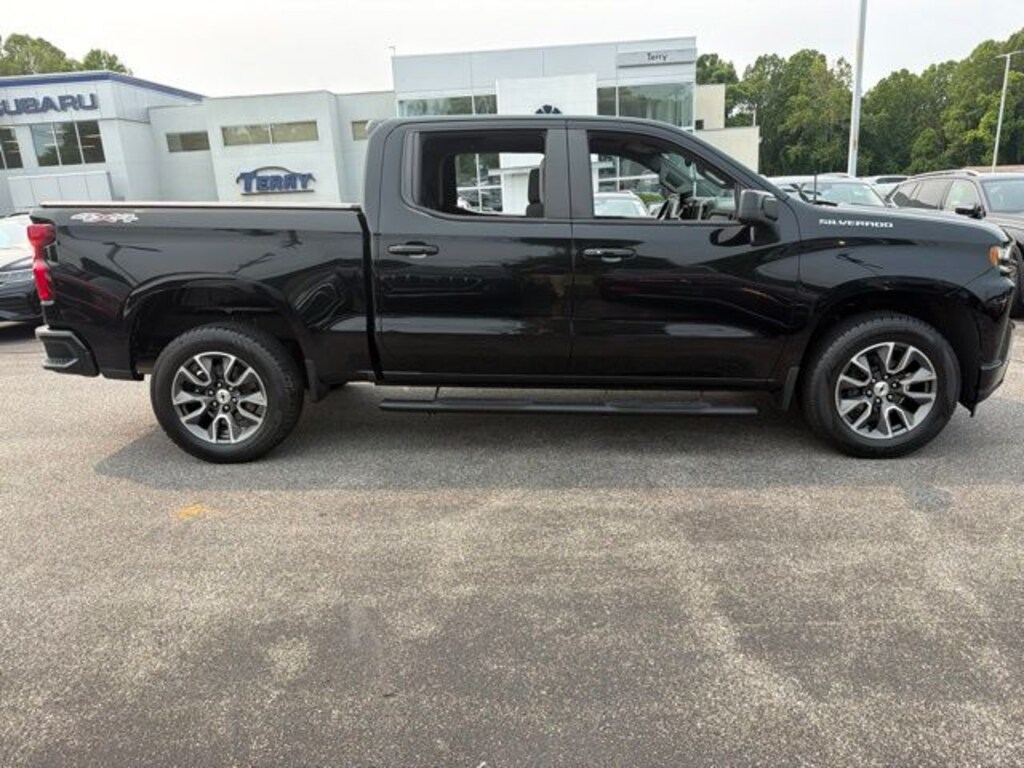 Used 2021 Chevrolet Silverado 1500 RST Truck