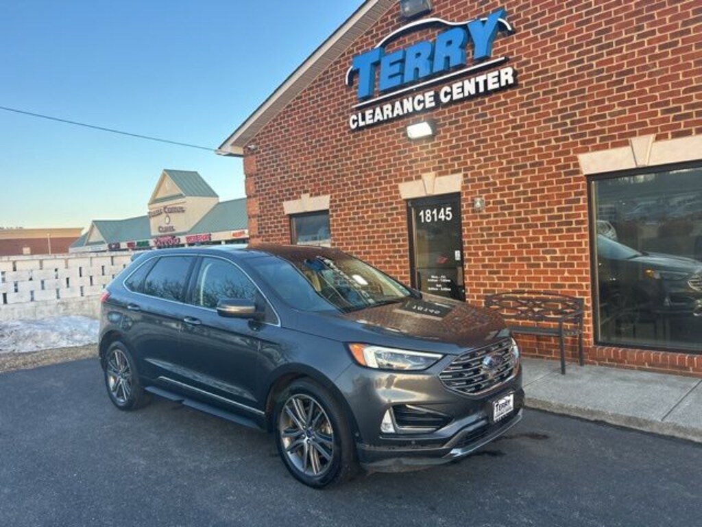 Used 2019 Ford Edge Titanium SUV