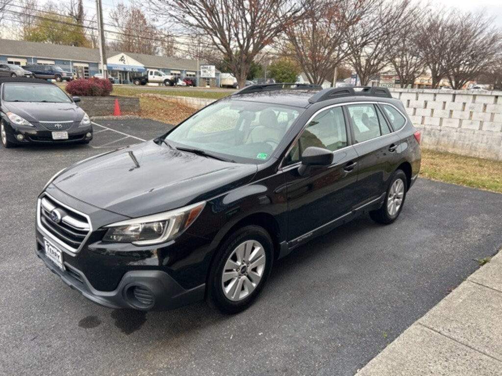 Used 2018 Subaru Outback 2.5i SUV