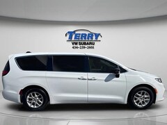 2024 Chrysler Pacifica Touring L Minivan/Van