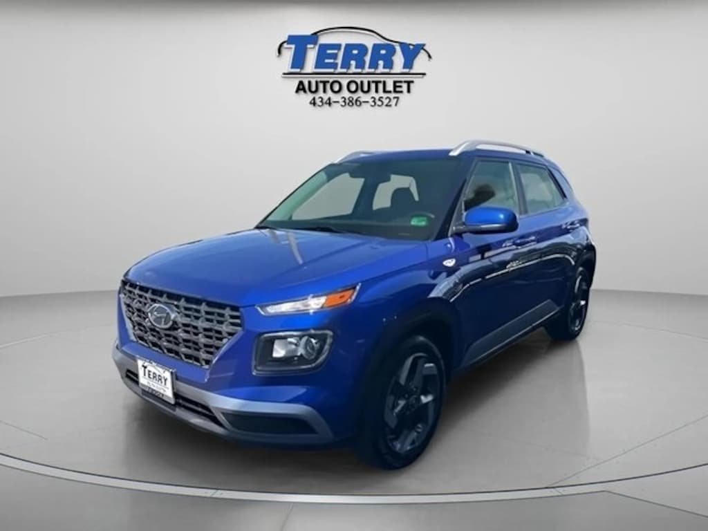 Used 2023 Hyundai Venue SEL SUV