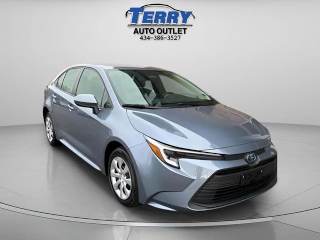 Used 2025 Toyota Corolla Hybrid LE Sedan