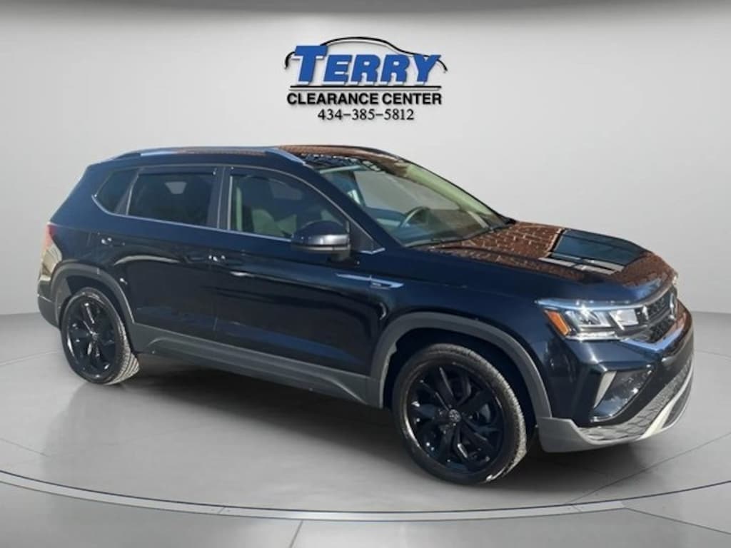 Used 2022 Volkswagen Taos 1.5T SE SUV