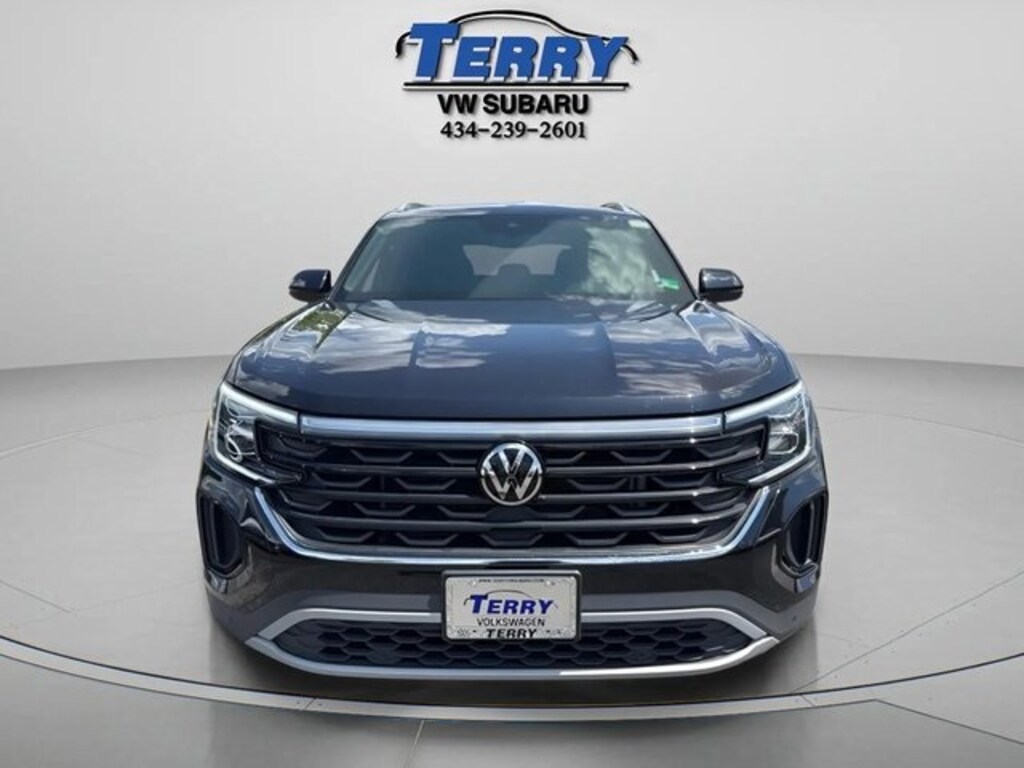 Used 2024 Volkswagen Atlas Cross Sport 2.0T SE w/Technology SUV