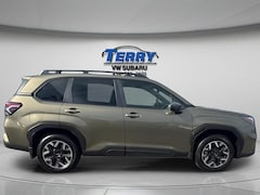 Used 2025 Subaru Forester Premium SUV for sale