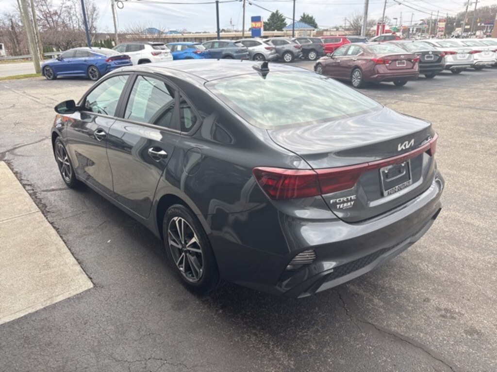 Used 2024 Kia Forte LXS Sedan