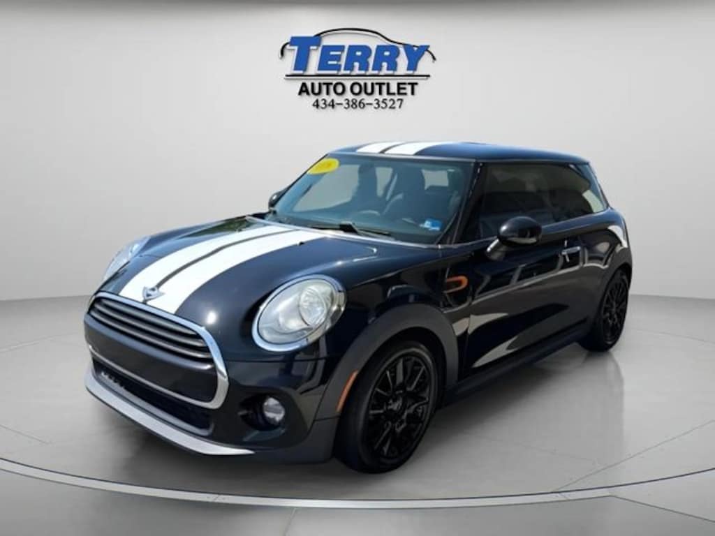 Used 2018 MINI Cooper Base Hatchback