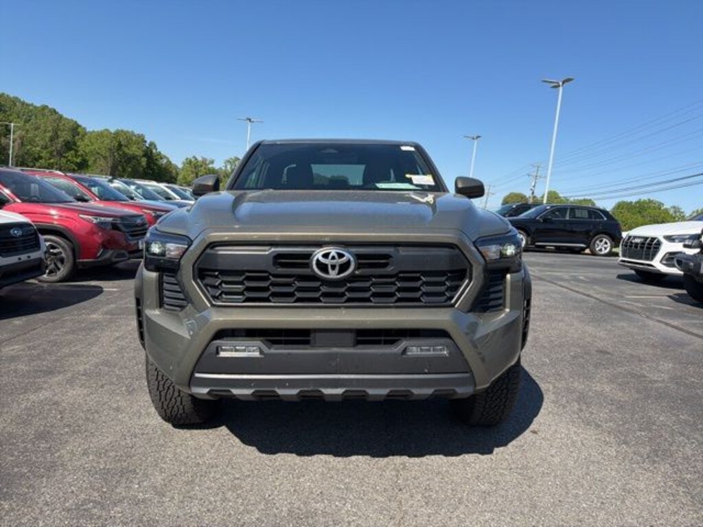 Used 2025 Toyota Tacoma TRD Off-Road Truck