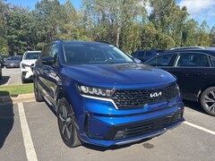Used 2022 Kia Sorento EX SUV for sale